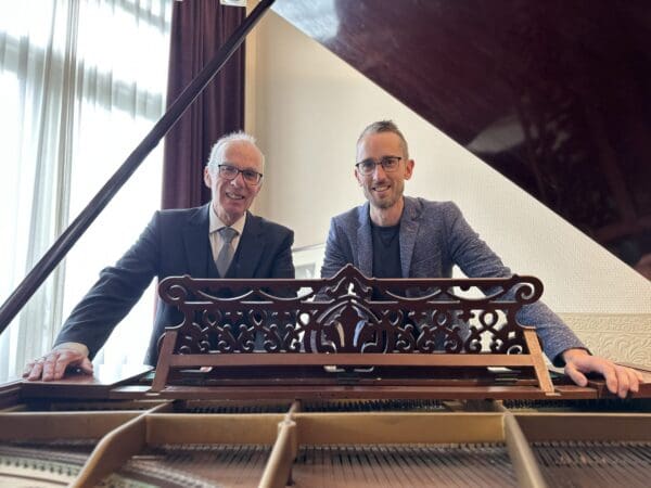 Zaandam: Muziekmiddagen onder de kroonluchters